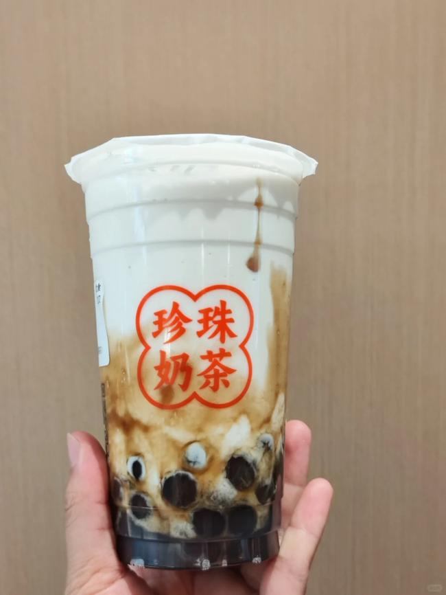 奶茶店好开吗，为什么年轻人创业都偏爱奶茶店？